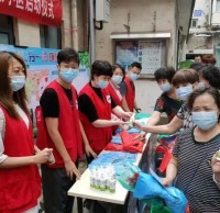 勸業(yè)場街開展垃圾分類定時(shí)定點(diǎn)投放啟動儀式